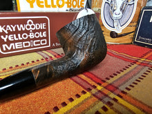 Load image into Gallery viewer, Greywoodie Gnarl Bent Pop Shape Pipe