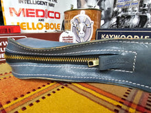 Load image into Gallery viewer, Greywoodie Snail Pipe Pouch Grey