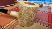 Load image into Gallery viewer, Driftwoodie x Greywoodie Poker Pipe
