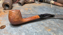 Load image into Gallery viewer, Kaywoodie Custom 2026 Pipe Smokers Den POY
